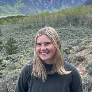 Meet your Posher, Mackenzie